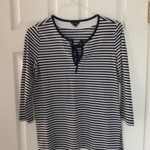Nautica size medium ladies top shirt